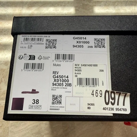 Chanel Slide Sandals Quilted Lambskin Size 38 - Picture 11 of 14